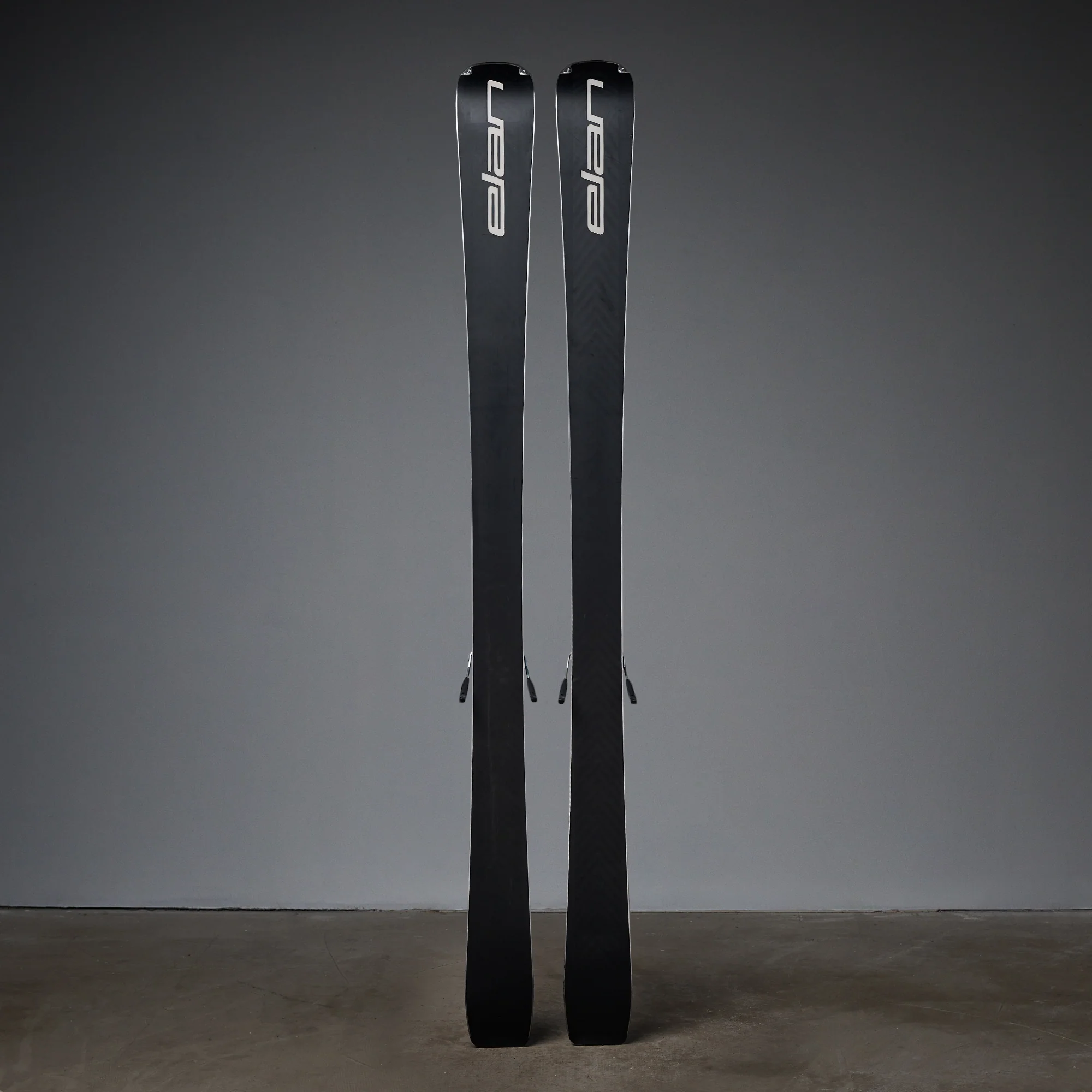Elan Wildcat 83 Black Edition Skis 2027 // Women's - Image 4