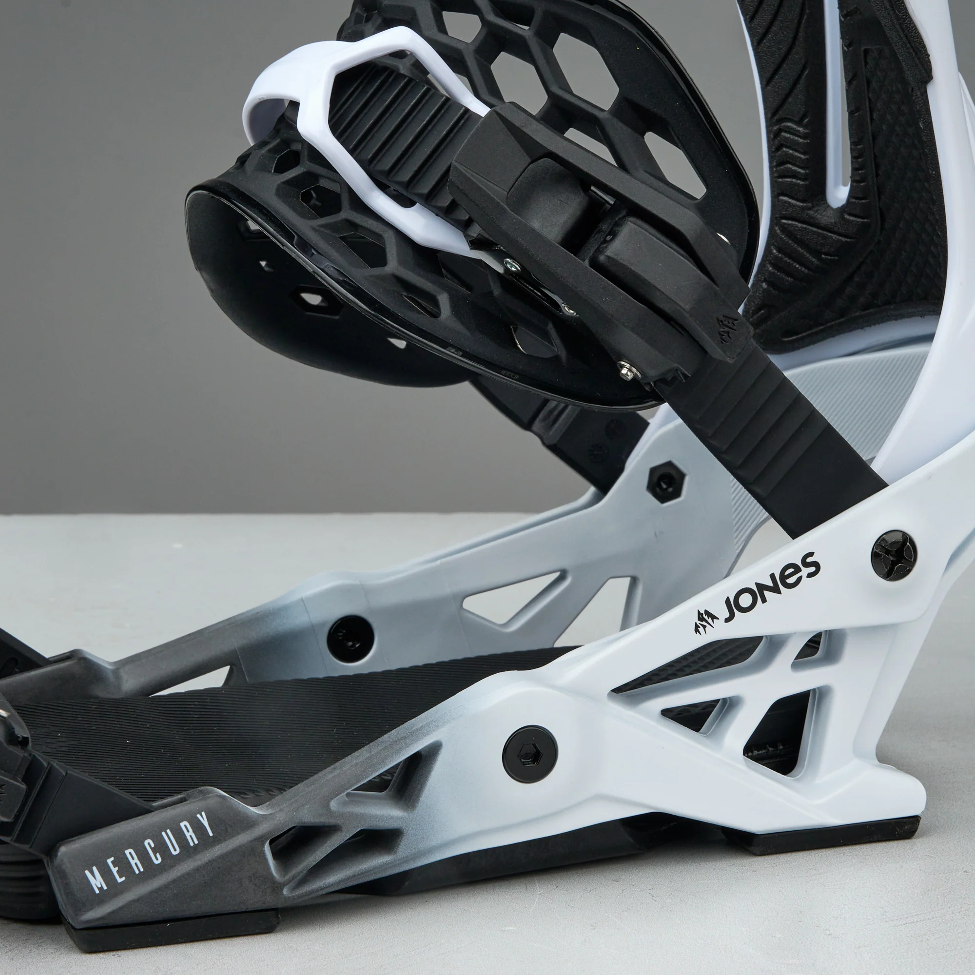 Jones Mercury Snowboard Bindings 2026 - Image 15