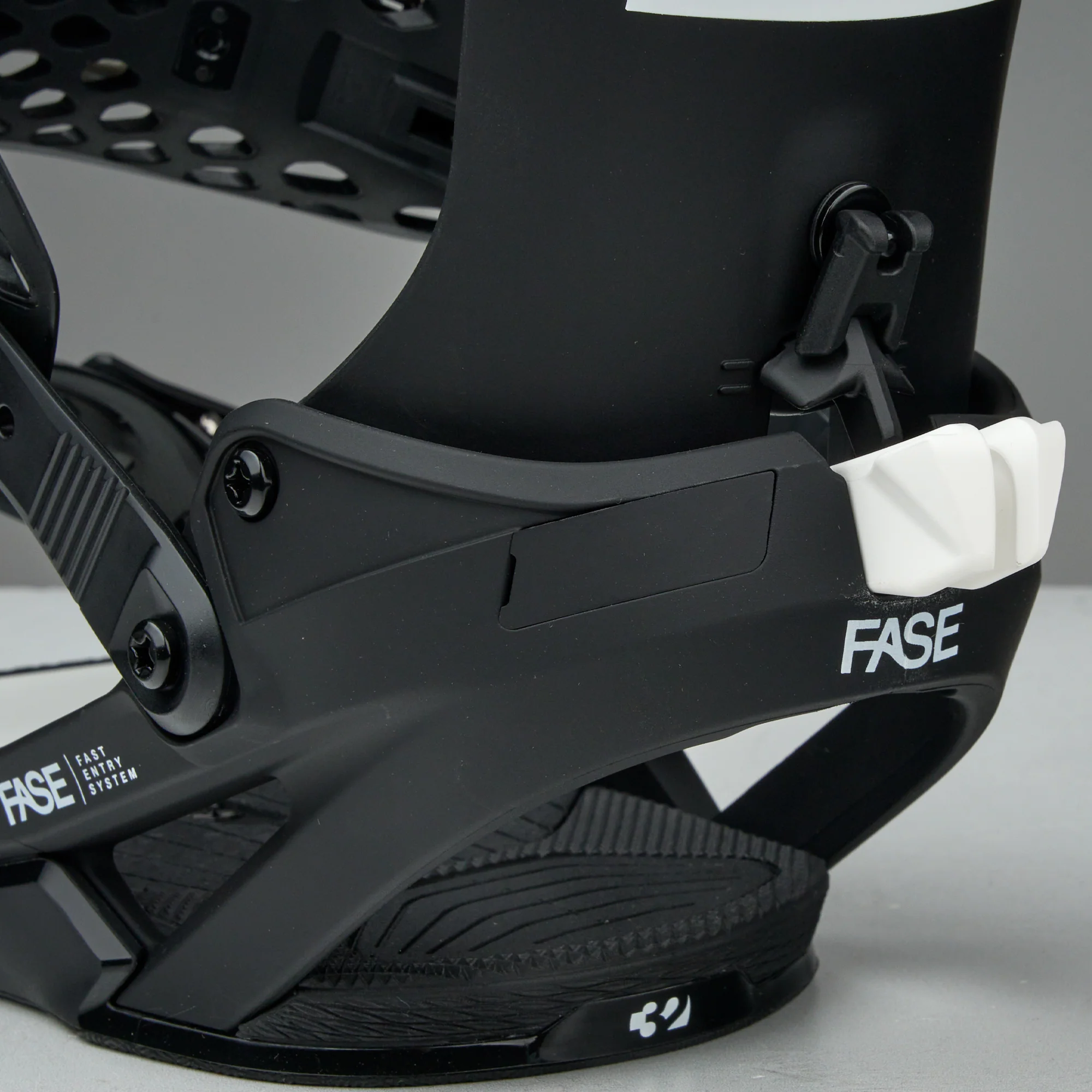 ThirtyTwo T32M FASE Snowboard Bindings 2026 - Image 5